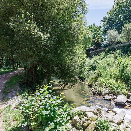Hermoso Molino Restaurado A Pie Del Rio En วิโก ภายนอก รูปภาพ